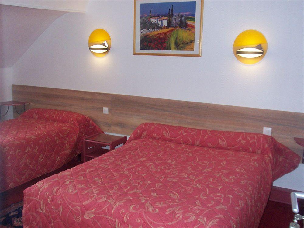 Hotel Du Stade 第戎 外观 照片