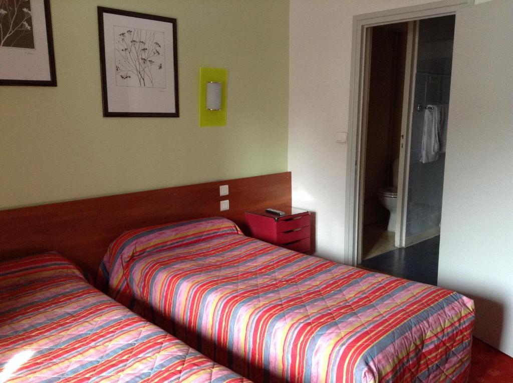 Hotel Du Stade 第戎 客房 照片