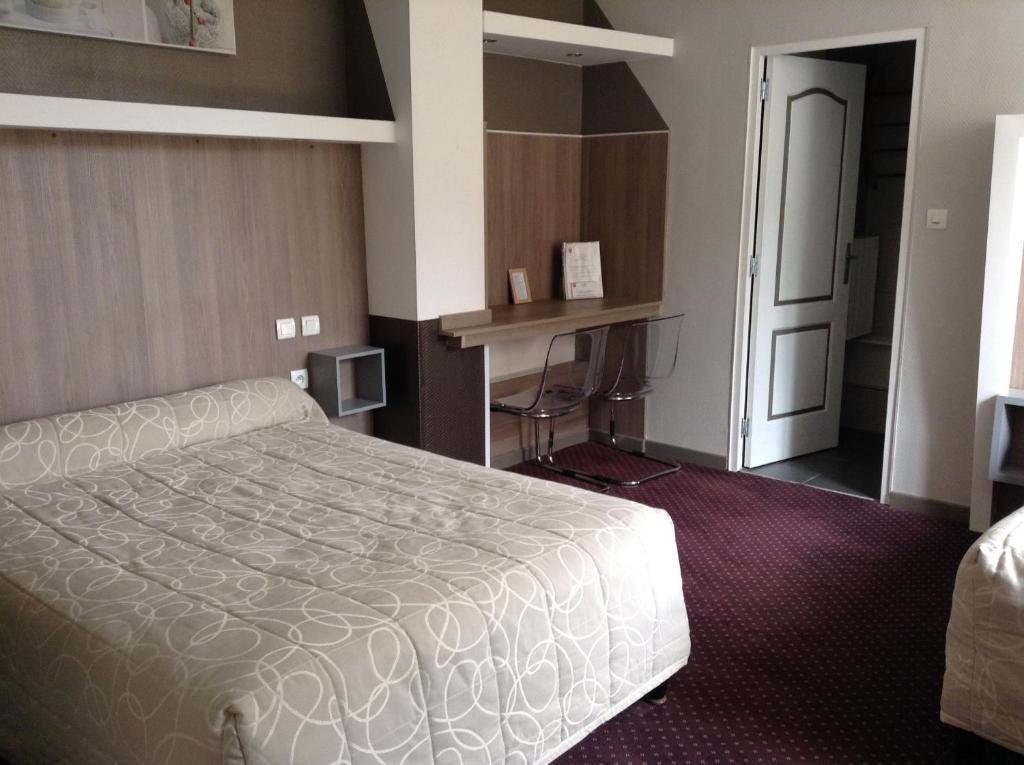 Hotel Du Stade 第戎 外观 照片